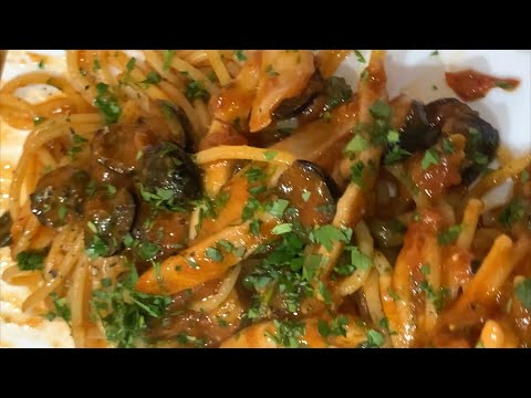 Spaghetti alla puttanesca con calamari #chefziopietro #ricettafacileeveloce