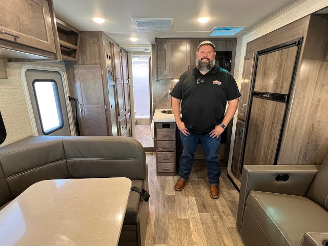 Preview image of 2025 Winnebago Spirit 26T (17N210163) youtube video