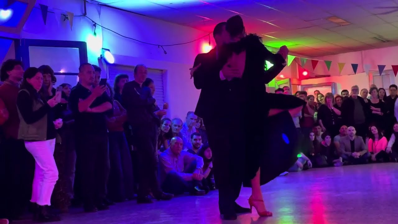 Video thumbnail for Amira Luna y Damián Roezgas @ Milonga Del CETBM, 17August24 (Like/ Subscribe)