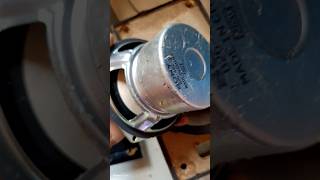Download lagu see inside the old Sony speaker #shorts #electronic #hrk #sonyspeakers #reels mp3 Download lagu see inside the old Sony speaker #shorts #electronic #hrk #sonyspeakers #reels mp3