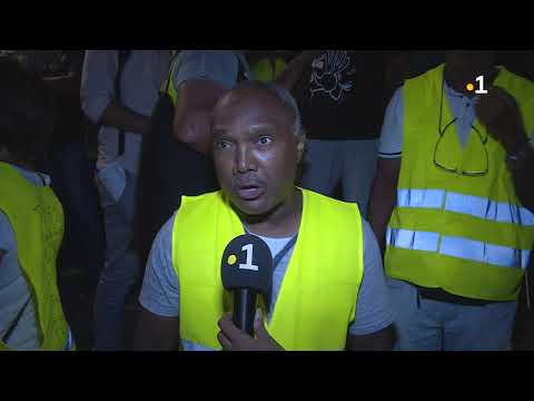 Itw Micro trottoir des gilets jaunes