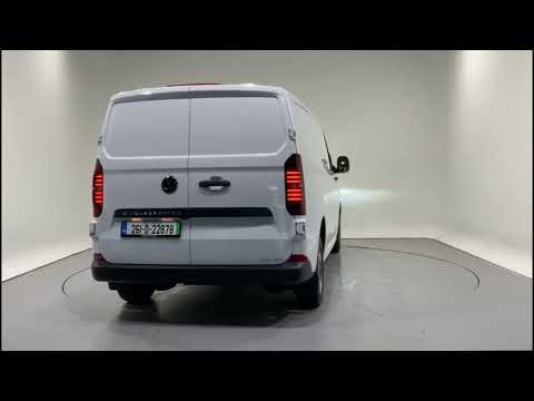 Volkswagen Transporter Ev T/LINE LWB 218BHP €42,9 - Image 2