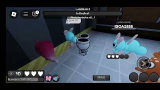 Main cuma make BLU BANDANA dan PINK BOW