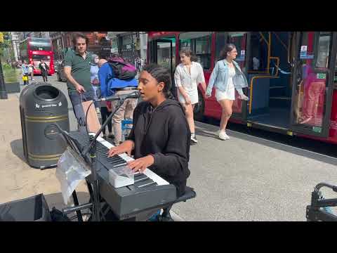 GOSPEL Easy on Me - Harmonie London