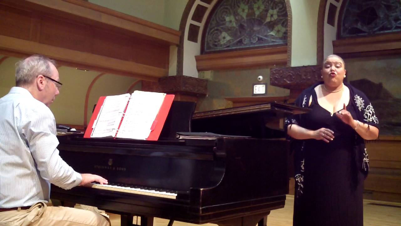 Promotional video thumbnail 1 for Rae-Myra, Soprano