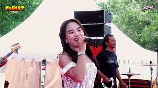 Download lagu Adella Revina Sifana  - Gerigis mp3