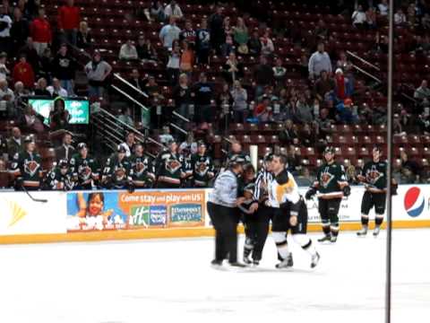 Jordan Bendfeld vs Kyle Radke