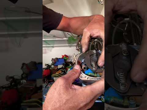 DISTRIBUTOR TIMING BASICS EXPLAINED⏱️ #shorts #distributor #ignition