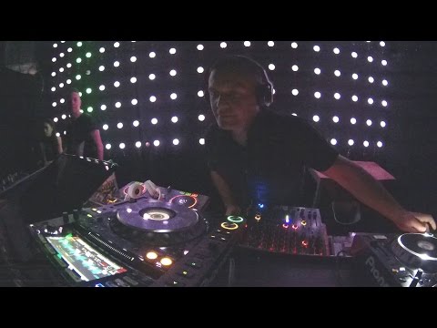 TECHNO Berlin CLUB R19 DJ Gaggy LIVE Full HD