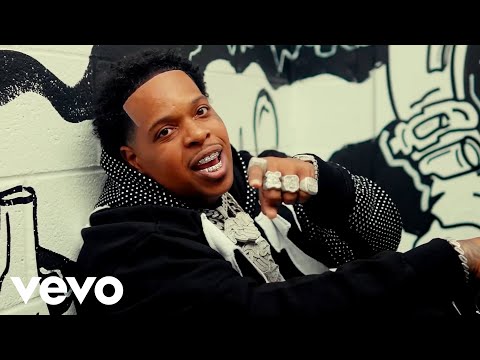 Finesse2tymes ft. Gucci Mane & Moneybagg Yo - Boss Talk [Music Video]