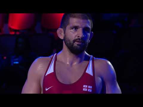 1/2 FS - 125 kg: G. PETRIASHVILI (GEO) v. O. BOLTIN (KAZ)