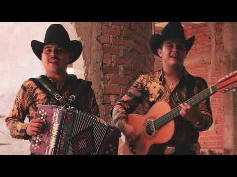 Carlos y Jose Jr - El Albañil (En Vivo) (Video Oficial)
