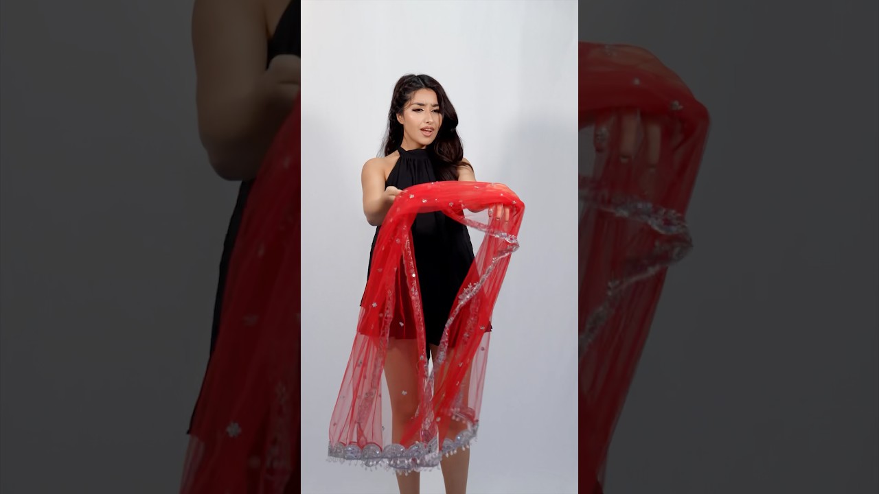 One touch of red. ❤️✨