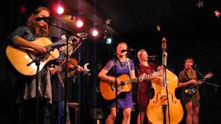 That&#39;s the Way That the World Goes Round-Della Mae @AC&amp;T 2013