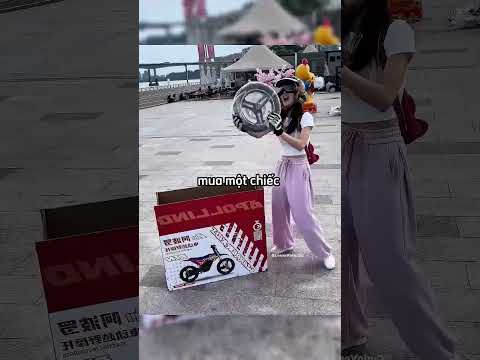 Chiếc mô tô mini trong mơ của cô gái — do cô tự làm 🎁😱🤯🤯🤣 #shortsvideo