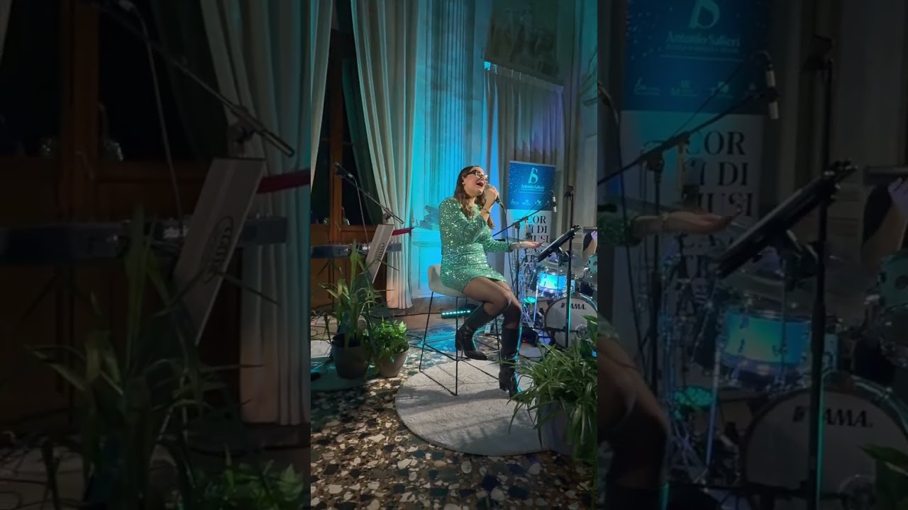 Almeno tu nell'universo - Mia Martini live cover trio acustico White Keys