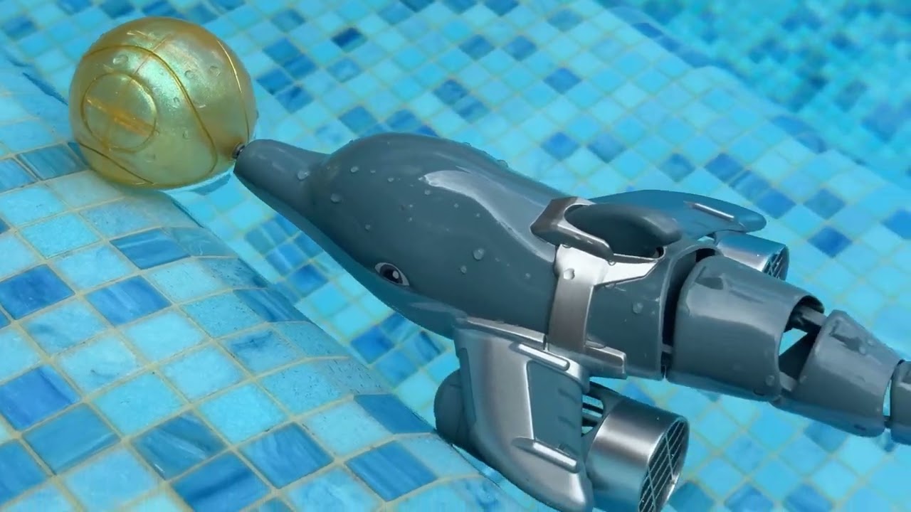 Лодка на радиоуправлении SHT 3738AD Dolphin 2.4G