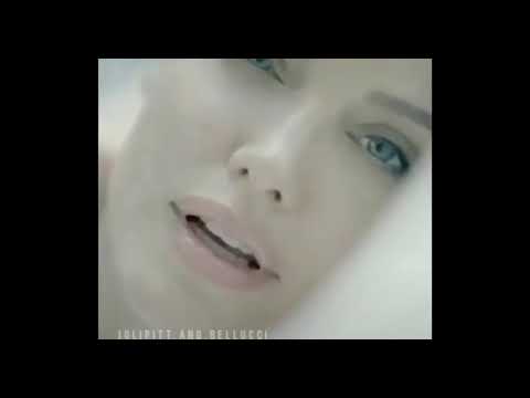 Angelina Jolie feel Good