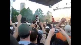 DJ STAGE ONE @Soundset 08 performing Crewed Up with Atmoshere