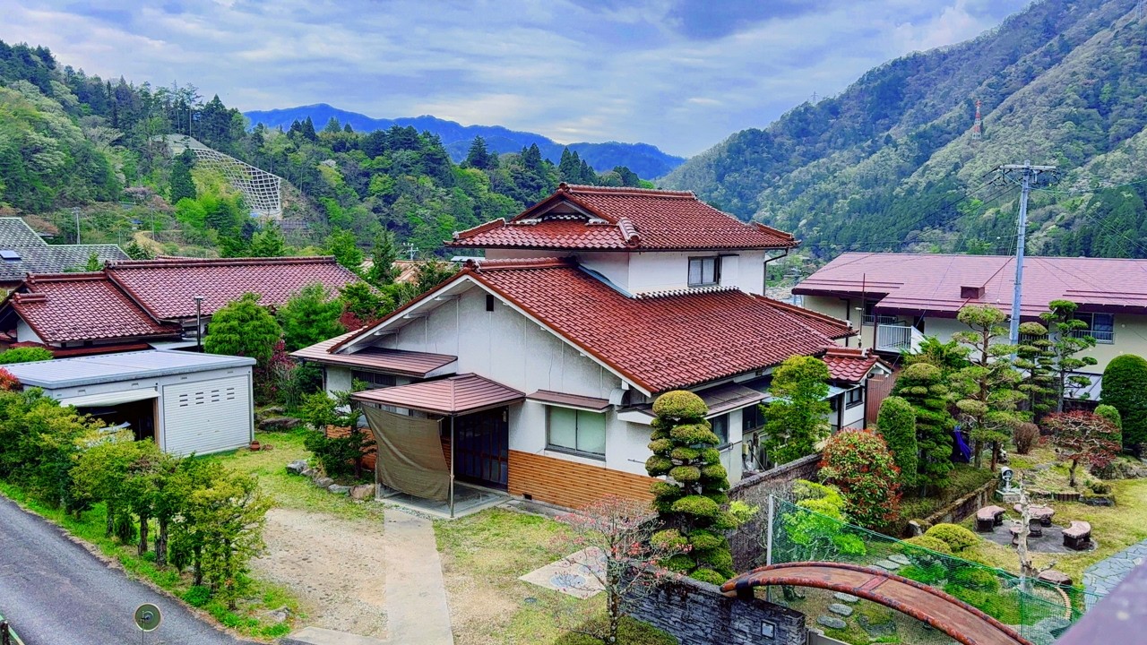 Life in Village of Japan - a Peaceful escape in Japanese Countryside - Walking Tour 4K HDR