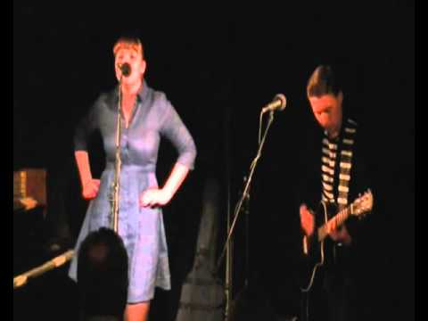 V oblacích - V oblacích - Lovestory (live)