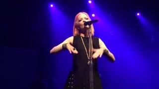 Garbage &quot;Kick My Ass&quot; Manchester 13-11-15