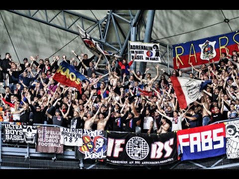 Lech Poznań - FC Basel (29.07.2015): doping kibiców Basel