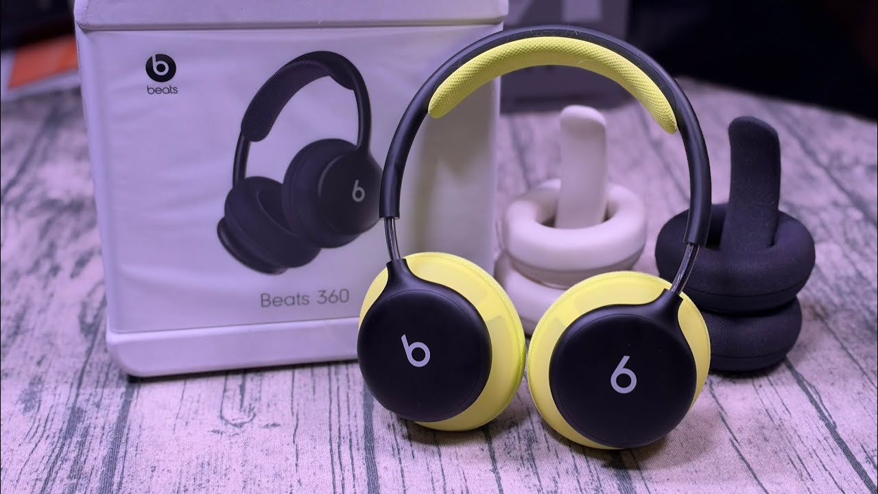 Beats 360 — Over-Ear Headphones with Interchangeable Cushions