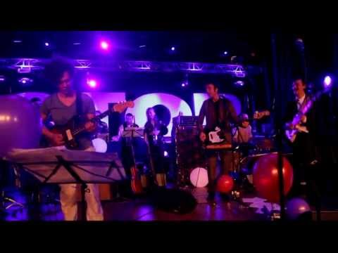 Mitch & Mitch - Axel F [Cover]