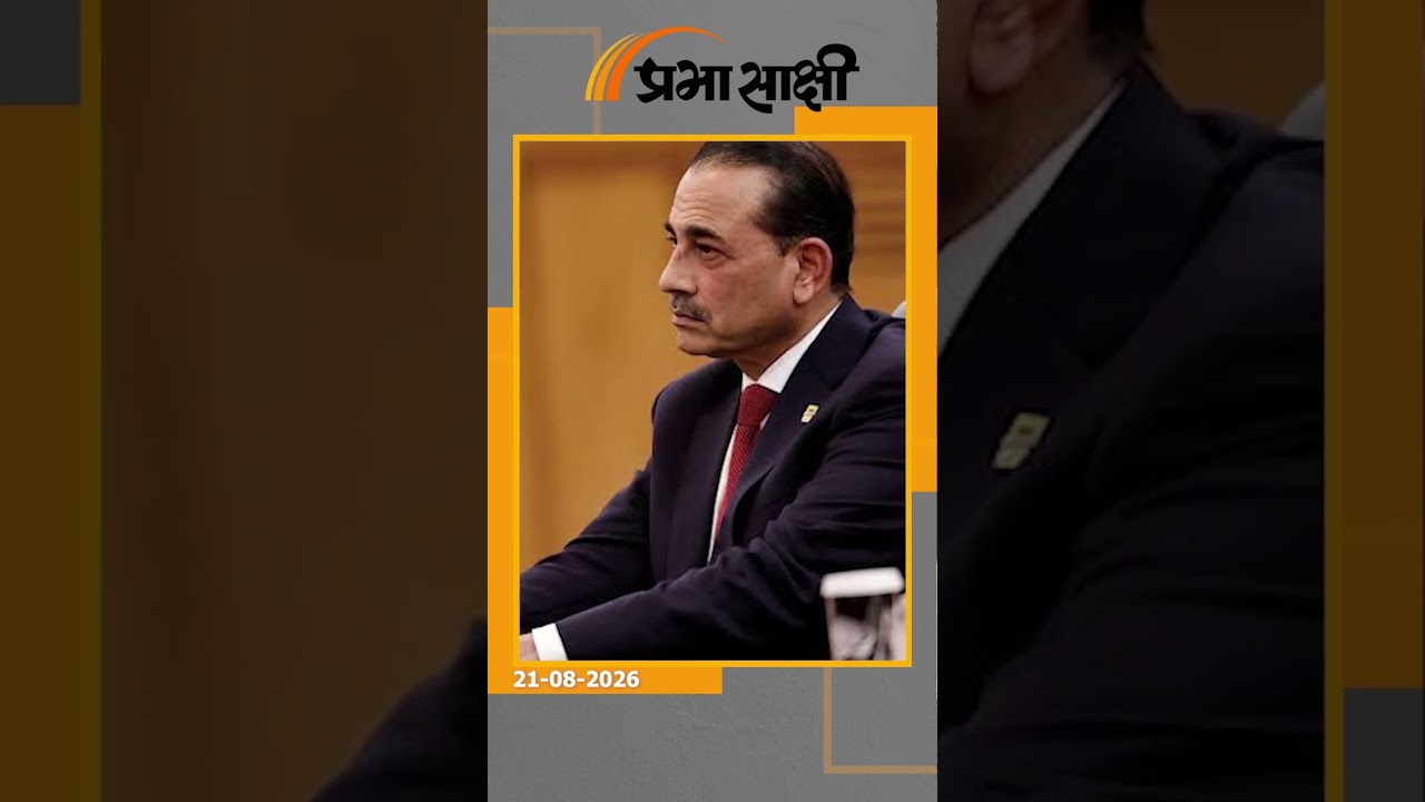 Shehbaz Sharif कमजोर, मुनीर मजबूत! Pak में किसके हाथ जा रही है असली सत्ता? लोकतंत्र ढहने की कगार पर