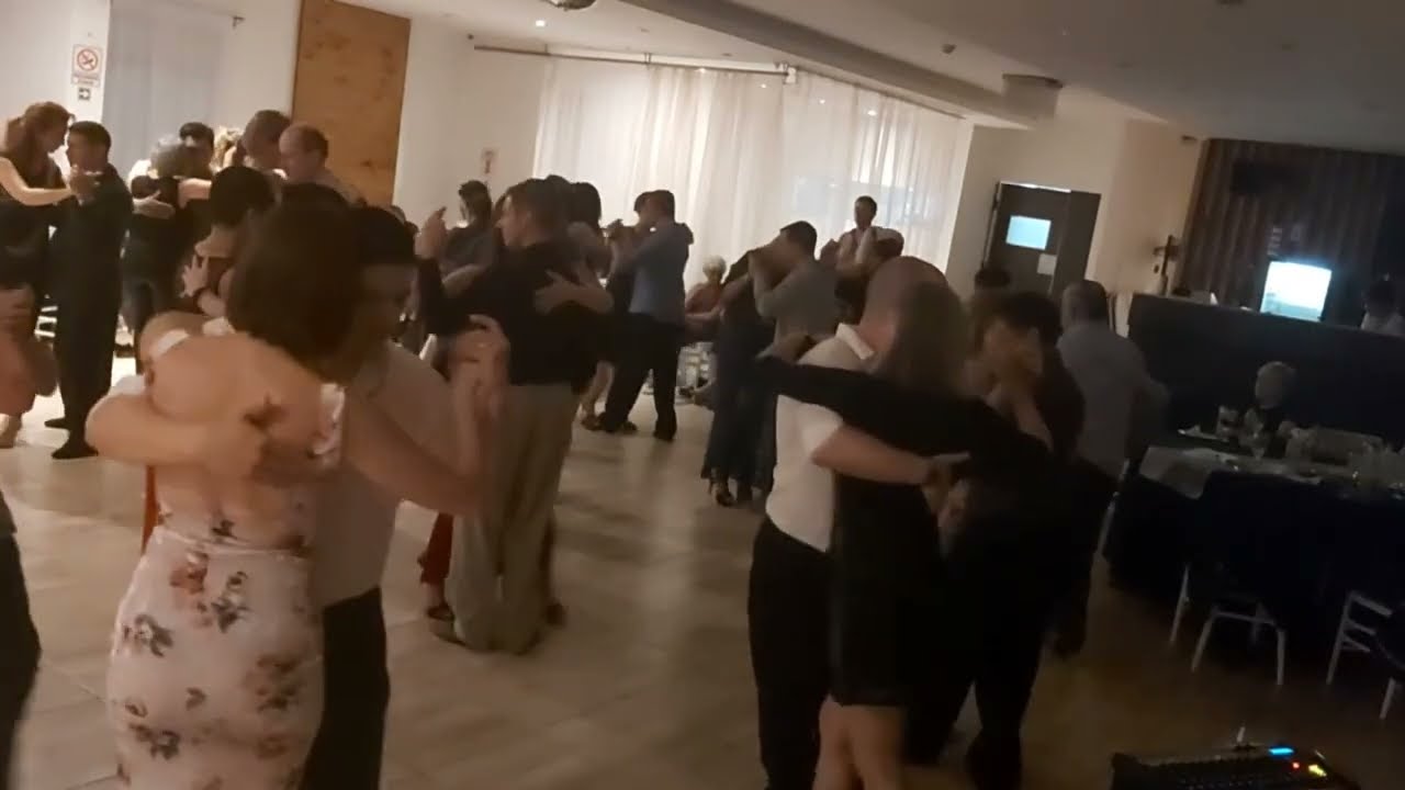 20/01/24 "Farol" -  Pugliese/Chanel 🎧 TDJ Aldo Orrego - (La Popular Milonga, Ushuaia)