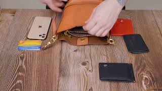 Невелика сумка жіноча з автономною косметичкою всередині з натуральної шкіри Vintage 22366 коричнева