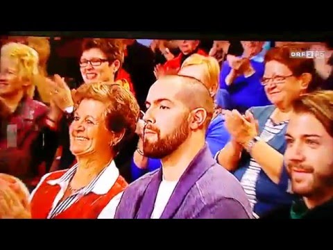 Daniel Düsenflitz bei der Barbara Karlich Show ORF 2, Hüttenalarm live