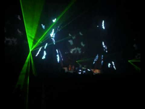 Duderstadt vs. Above & Beyond - Can't Smile (Daniel Kandi Mashup) I Love New Year 2009/2010