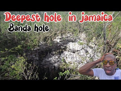 Deepest sink hole in jamaica( the Banda hole) breath taking sight #deepwell #deephole #jamaica