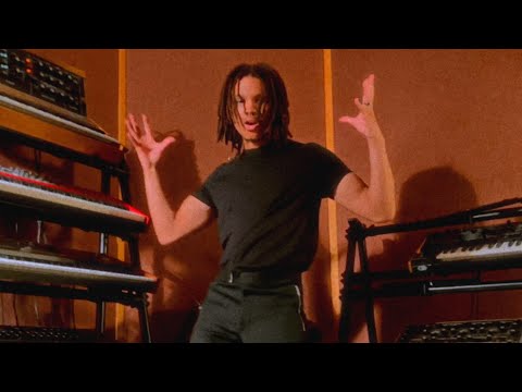 Video thumbnail for LUV (I KNOW I WANT THIS FOR REAL)