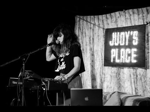 Isabel - Fences | Live @ Judy's Place