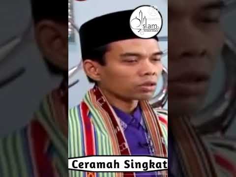 <p>Lailatulqadar atau Lailat Al-Qadar adalah satu malam penting yang terjadi pada bulan Ramadan, yang dalam Al-Qur'an digambarkan sebagai malam yang lebih baik dari seribu bulan. Deskripsi tentang keistimewaan malam ini dapat dijumpai pada Surah Al-Qadar, surat ke-97 dalam Al Qur'an.</p>
<p>*source : Wikipedia</p>
<p>========================================</p>
<p>Semoga Bermanfaat, Barakallahfiykum,,!!</p>
<p>Bismillah..<br />
Yuk dukung kami untuk terus meningkatkan channel ini dengan cara komentar yg sopan dan Subscribe serta tidak lupa juga untuk membagikannya ke sanak saudara dan teman-teman terdekat, Insyaallah akan menjadi amal jariyah bagi kita semua Aamiin aamiin aamiin yaa rabbal Aalamin.<br />
========================================</p>
<p>#ceramahsingkat<br />
#uas<br />
#abdulsomad<br />
#ustadzabdulsomad<br />
#lailatulqadr<br />
#LailatAl-Qadar<br />
#uaslailatulqadr</p>
<p>Lailatulqadar atau Lailat Al-Qadar adalah satu malam penting yang terjadi pada bulan Ramadan, yang dalam Al-Qur'an digambarkan sebagai malam yang lebih baik dari seribu bulan. Deskripsi tentang keistimewaan malam ini dapat dijumpai pada Surah Al-Qadar, surat ke-97 dalam Al Qur'an.</p>
<p>*source : Wikipedia</p>
<p>========================================</p>
<p>Semoga Bermanfaat, Barakallahfiykum,,!!</p>
<p>Bismillah..<br />
Yuk dukung kami untuk terus meningkatkan channel ini dengan cara komentar yg sopan dan Subscribe serta tidak lupa juga untuk membagikannya ke sanak saudara dan teman-teman terdekat, Insyaallah akan menjadi amal jariyah bagi kita semua Aamiin aamiin aamiin yaa rabbal Aalamin.<br />
========================================</p>
<p>#ceramahsingkat<br />
#uas<br />
#abdulsomad<br />
#ustadzabdulsomad<br />
#lailatulqadr<br />
#LailatAl-Qadar<br />
#uaslailatulqadr</p>