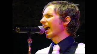 BECK - Intro + Devils Haircut - Live at Bizarre Festival, Germany 15-08-1997