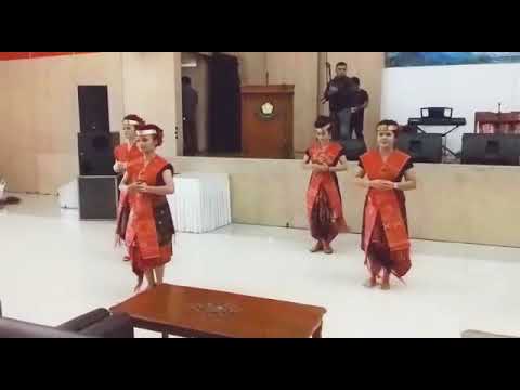 ~ TORTOR BATAK "SIBUNGA JAMBU" ~ Boru ni Raja team 10 😁