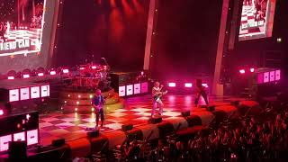 5 Seconds Of Summer- Best Friends (Live at Manchester Arena)