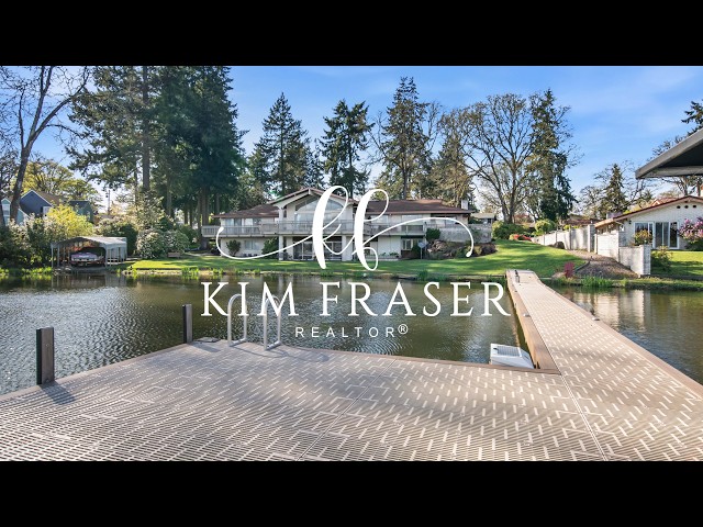 Prime Lake Steilacoom Estate With Large Lot and 160 Feet of Frontage