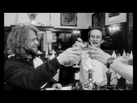 C'est arrivé près de chez vous (1992) - Extrait HD - Tu vas d'abord me soigner cette mauvaise peau