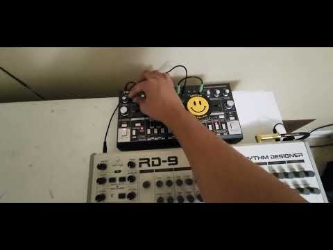 Behringer td-3 & Behringer rd 9