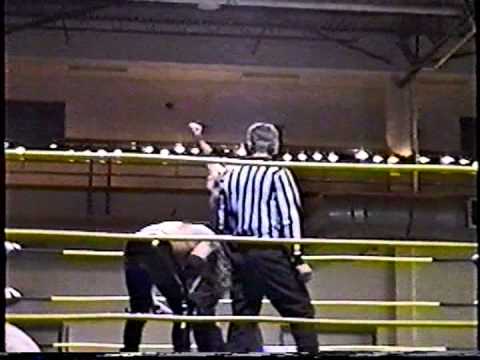 Gemini vs Kowboy Mike Hughes - RAW - November 25th 1999