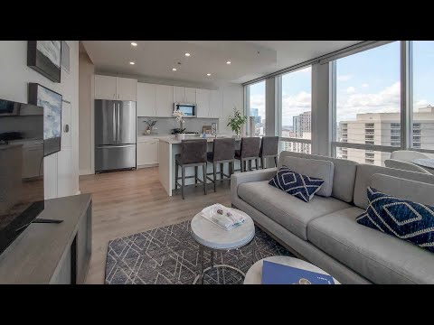 A River North 1-bedroom CA7 at the new One Chicago Apartments A River North 1-bedroom CA7 at the new One Chicago Apartments