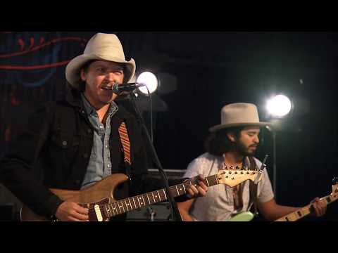 Mike and the Moonpies "You Look Good in Neon." LIVE on The Texas Music Scene