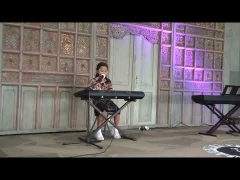 Ni Putu pradnya mahaning - Kasih ibu (Cover) #rumah_musik_creative 