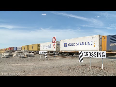 G539 & XR557 Leading 7902V Container Train From Mildura (15/2/2023) - PoathTV Australian Railways