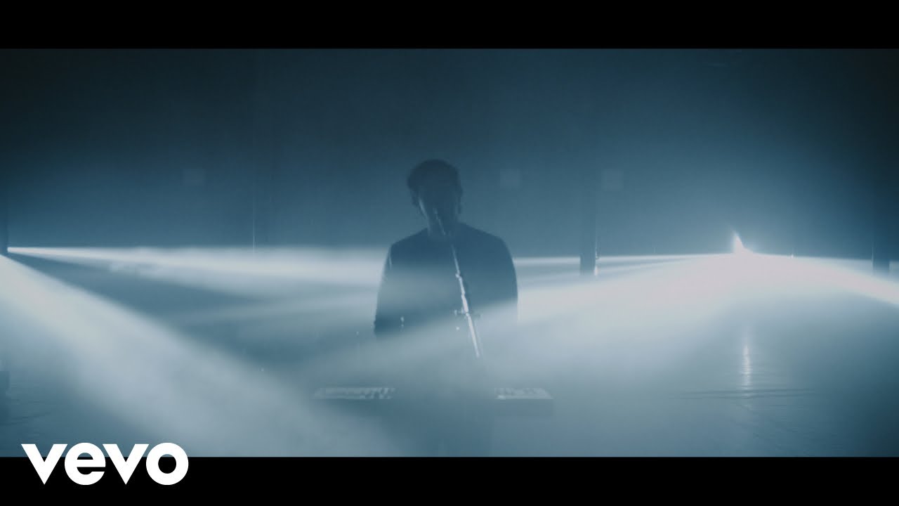 Shallou — Fading